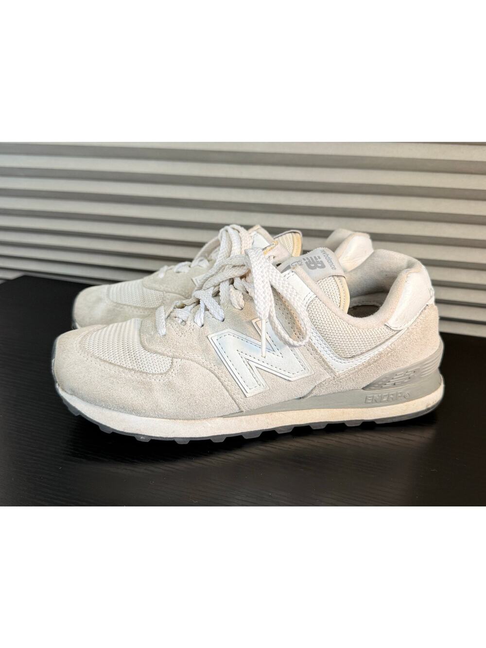 New Balance 574 Core White Cream Suede Mesh Sneakers Men’s Size 8 D ML574EGW